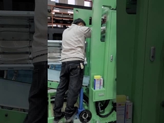 高品質の15mm TPU ショックの吸収性のある泡状シートエクストルーションマシン