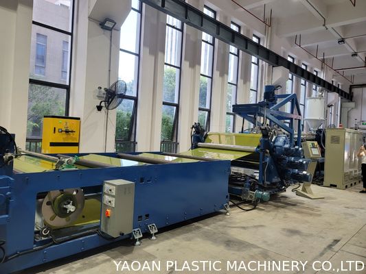 高度な技術を備えた 160kw 500kg/H 高精度 PE シート押出機